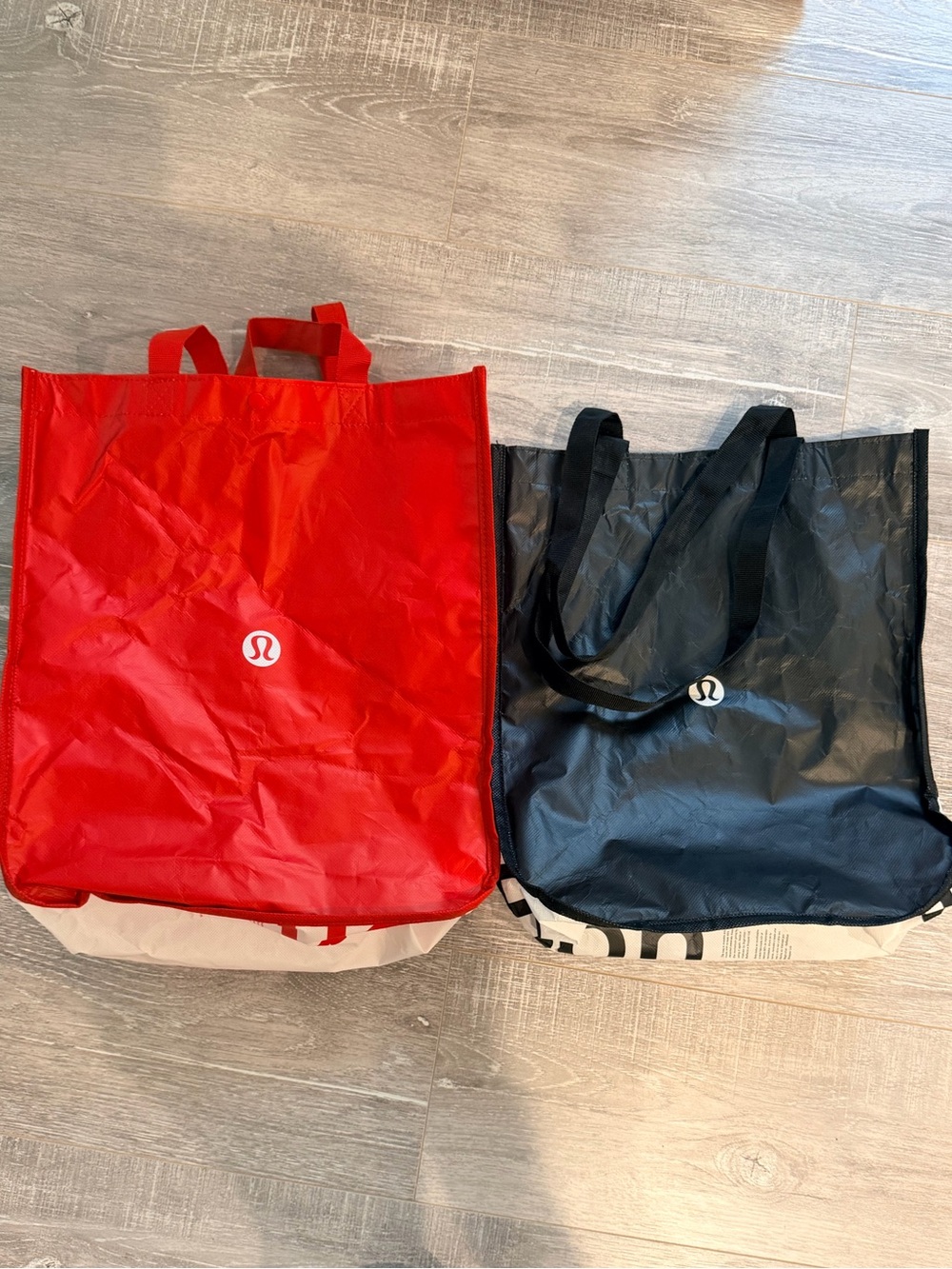 lululemon Red and Black Reusable Tote Bags